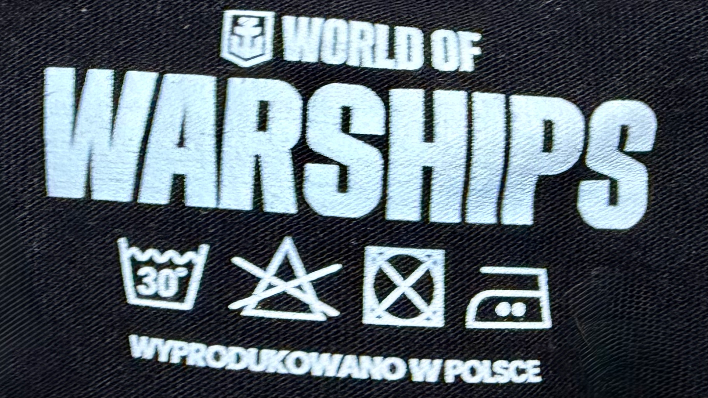 Koszulka marki Corno Owca z nadrukiem JURAJ JANOSIK, wygodna odzież codzienna, biały t-shirt z grafiką.